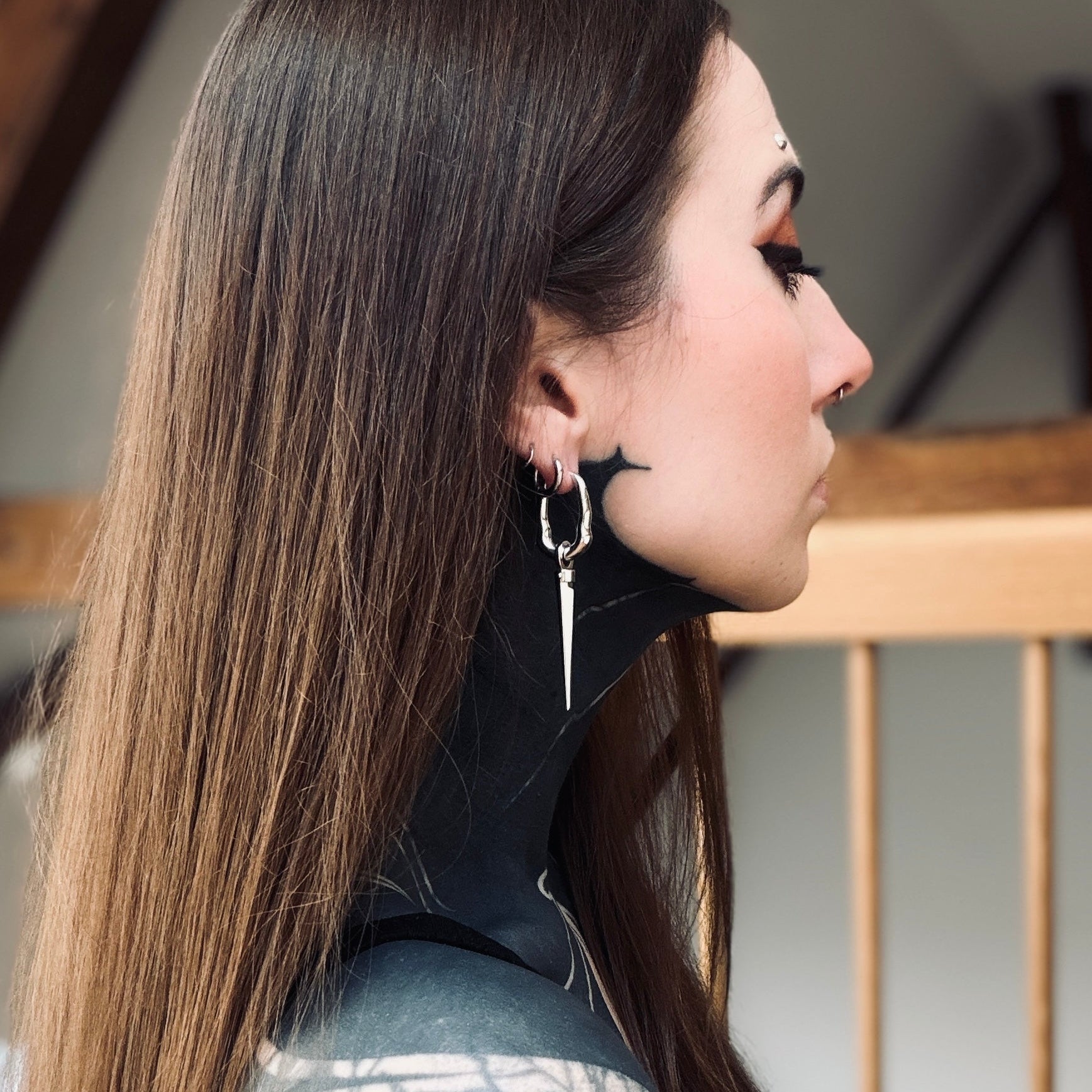 TAPERED EDGE EARRINGS